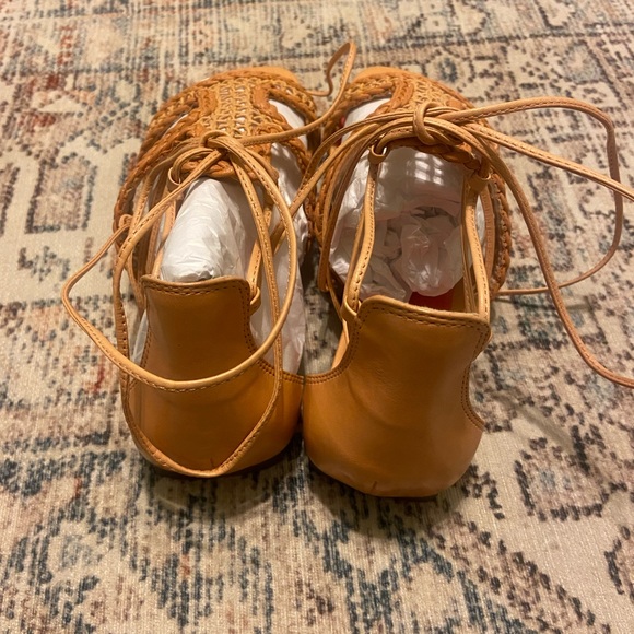 NIB Schutz lolite sandal in toasty - Picture 4 of 6